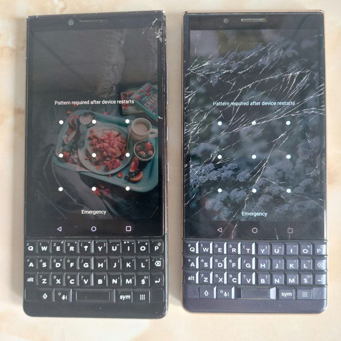 [Key2] Vând două BlackBerry Key 2 [pentru piese] //poze reale