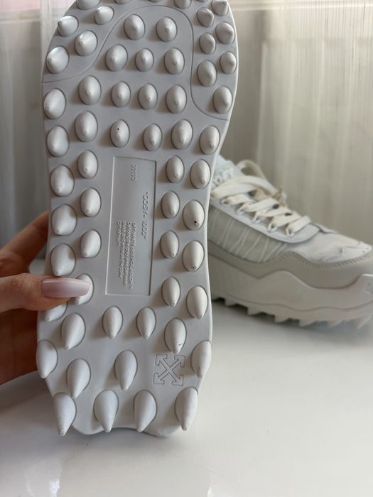 Off white Odsy 1000 White 40
