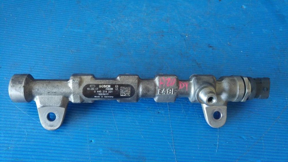 rampa injectoare 2.0 cdi a20dt opel insignia a astra j dupa 2008 0445214221