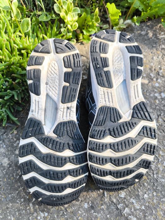 ASICS Gel-Kayano 28 – Дамски – ТОП състояние N°40.5