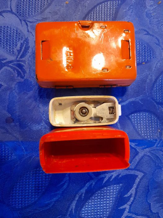 Фар за велосипед, 2 бр.фенери и  стари рег. табели