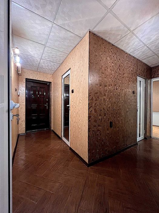 Продава се Тристаен апартамент в Враца, Център - 82 кв.м за 1487 €/кв.м - Снимка #19