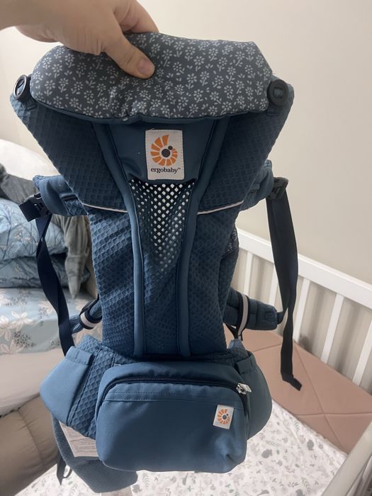 Ergobaby (переноска)