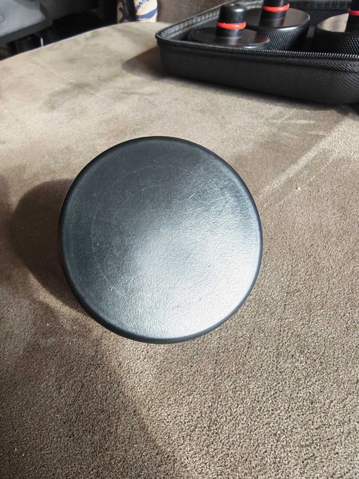 Продавам подложки за крик за Тесла