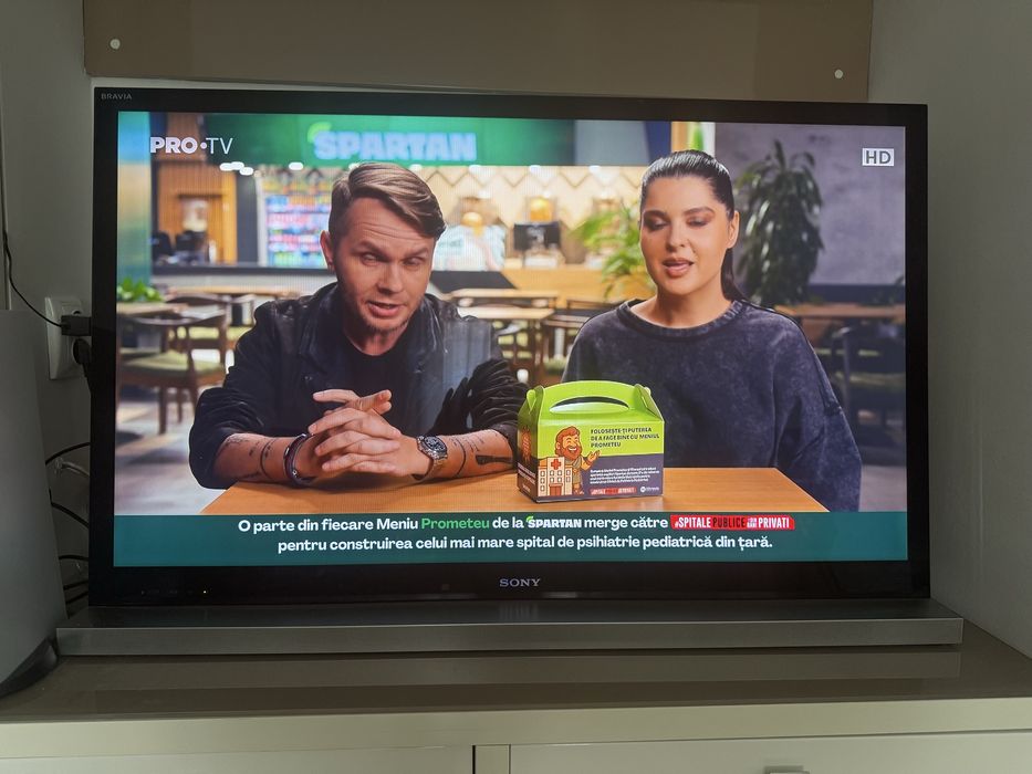 TV Sony Bravia 46” Full HD + Stand aluminiu cu Soundbar