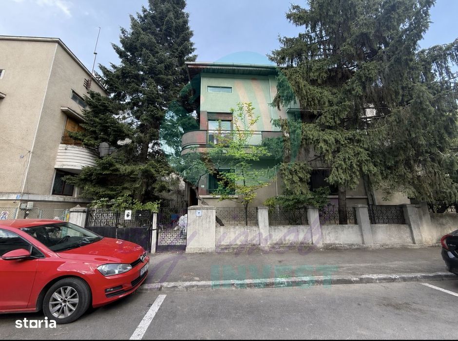 Proprietate rara pe o strada boema