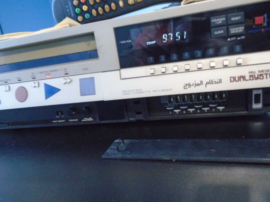 видео JVC hr-d120em