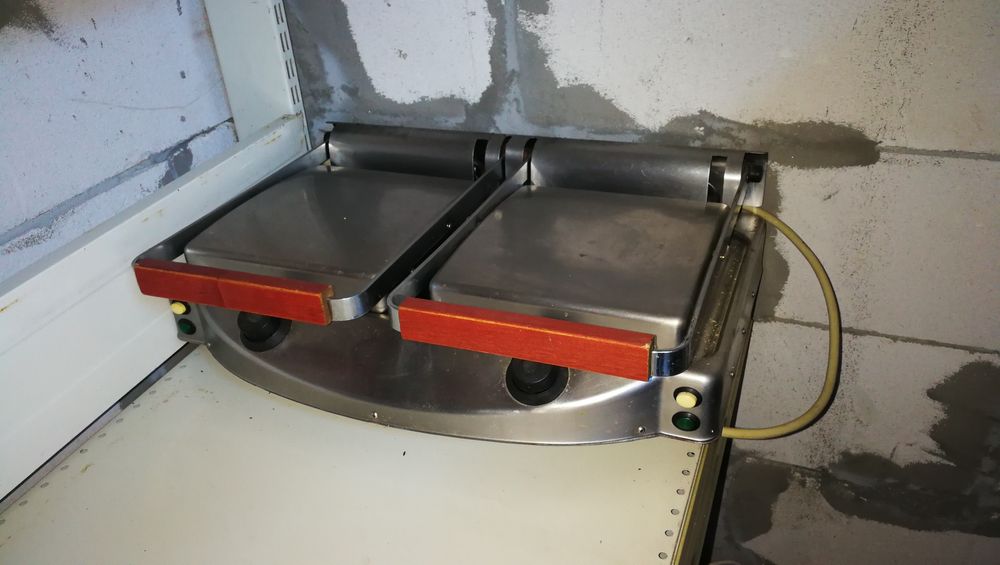 Sandwich-panini-maker,robot bucătărie,grill,grătar pe gaz și electric