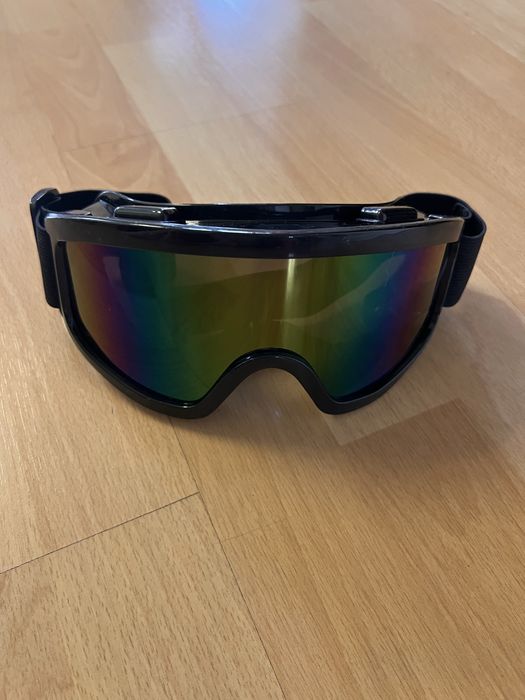 Мотошлем кроссовый черный