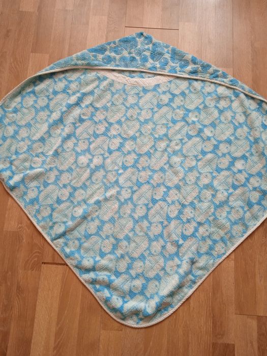 2 броя хавлии с качулка