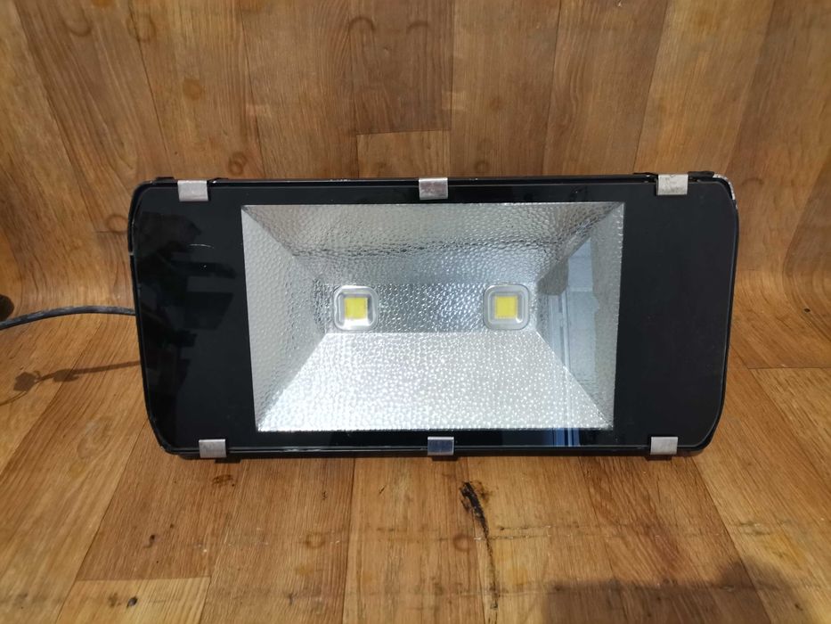 Лампа - Led 160 W