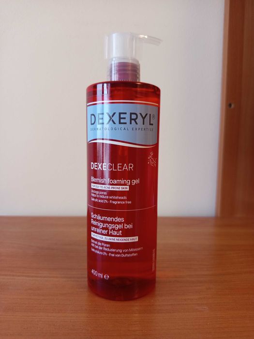 Почистващ гел против несъвършенства Dexeryl Dexeclear 400 мл.