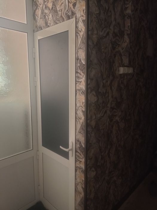 Термез Шахарда 1 хонали уй