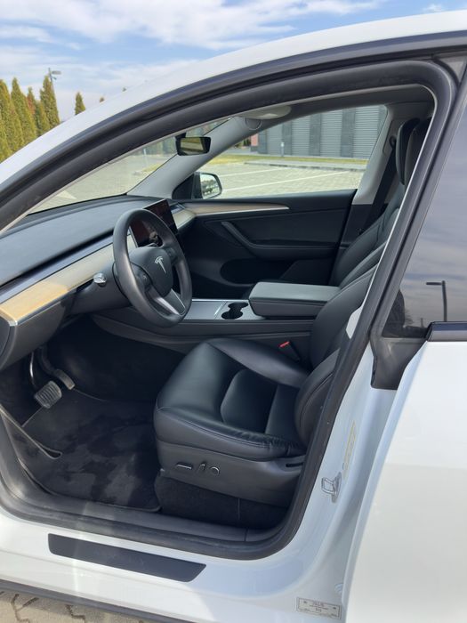 Tesla Model Y Long Range 2022