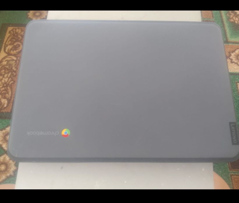 Ноутбук сатилады