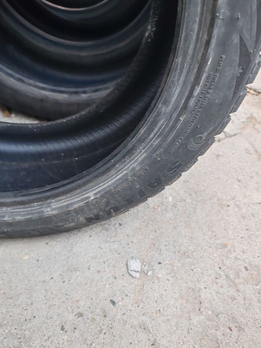 Продам резину состояние новое