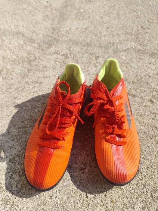 Детски стоножки Adidas Speedflow 3 за футбол, 33 номер