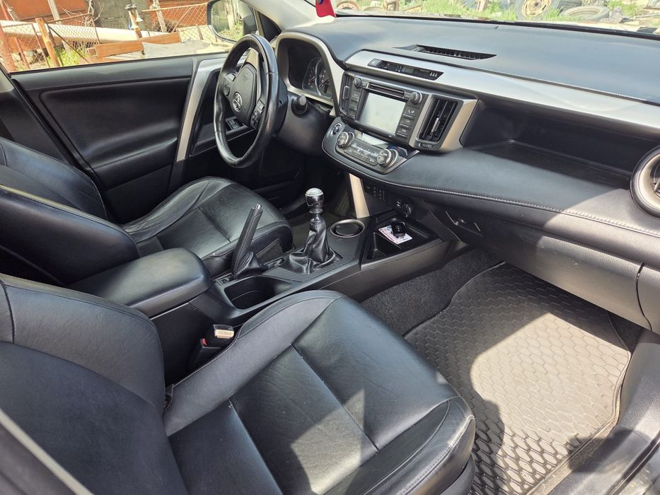 TOYOTA RAV4 2014 — imagine 4