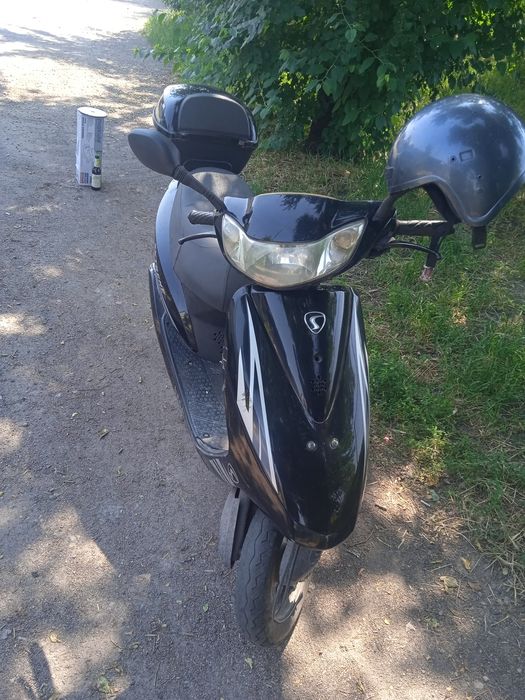 Продам скутер 50 кубов