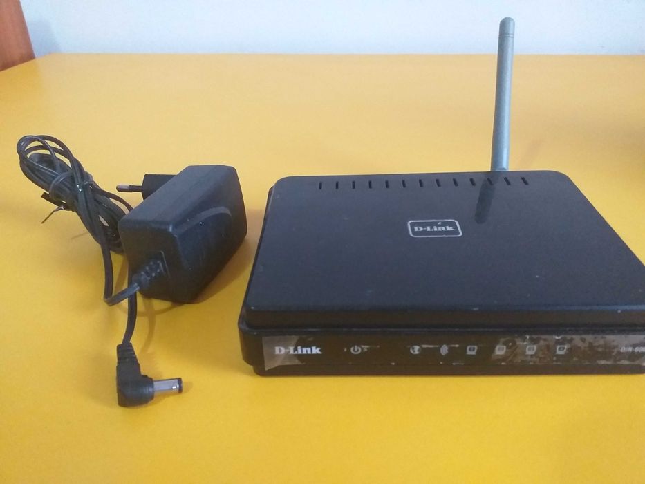 2 Router NETIS WF2409,300Mbps+D-Link DIR 600 Wireless