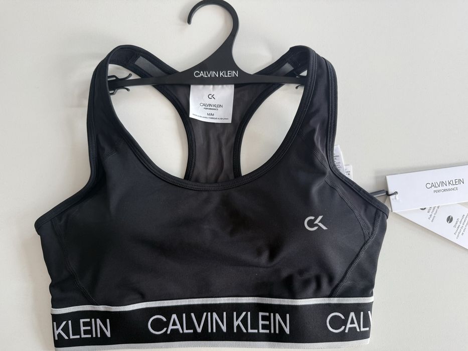 Спортно бюстие Calvin Klein /XS, S, M/