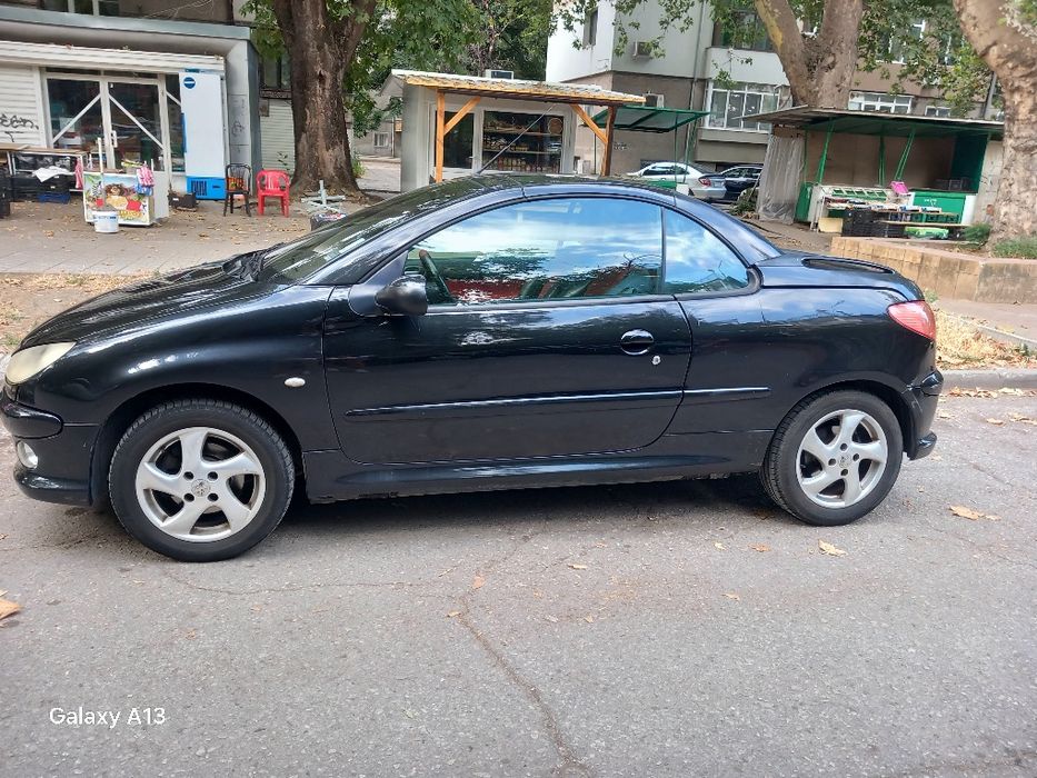 Пежо 206 cc 1.6 в отлично състояние