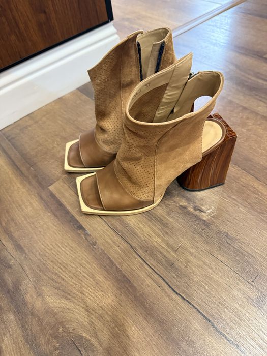 Продам туфли magza