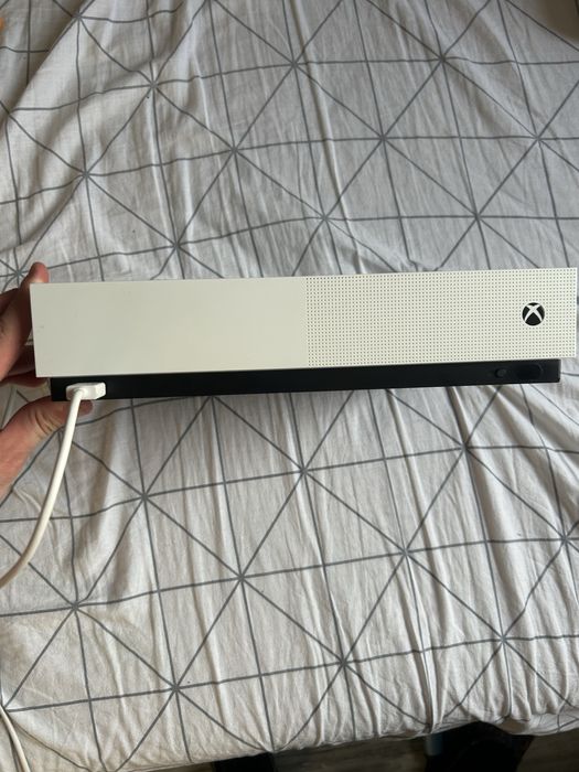 Xbox one S all digital edition