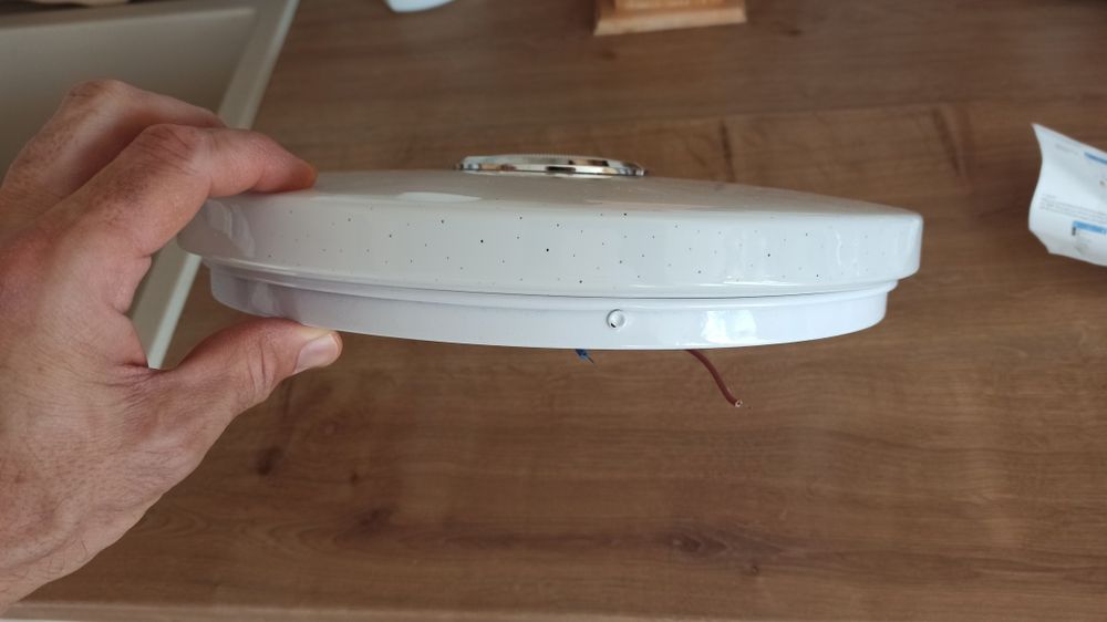 Музикална блутут - лампа