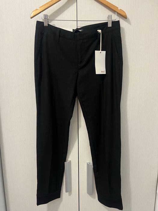 Pantaloni MAC Anouk Sporty negri cu fermoar