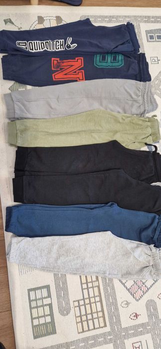 Pantaloni trening băieți, mărimea 5-6ani, 110-116