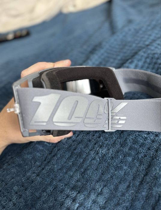 Каска Oneal нова и очила на 100%