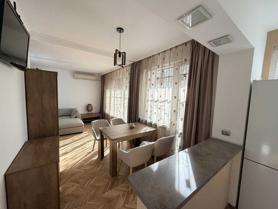 Дава се под наем Тристаен апартамент в София, Медицинска академия - 90 кв.м за 957.27 € - Снимка #10