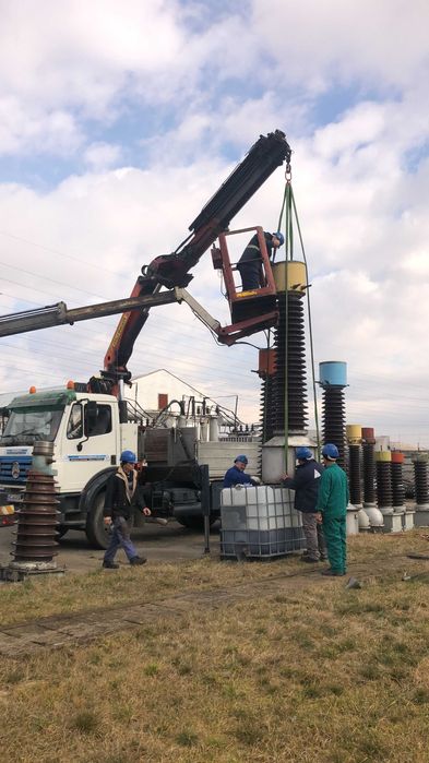 Inchiriere Macara HUNEDOARA ,Camion cu macara ,  Trailer , role
