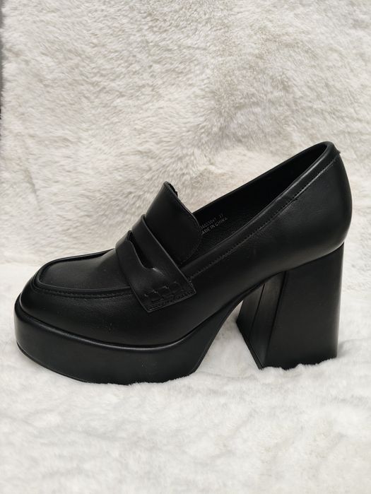 Лоферы на высоком каблуке Befree