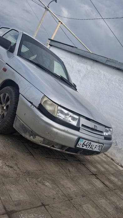 Продам двинашку машина в житикаре