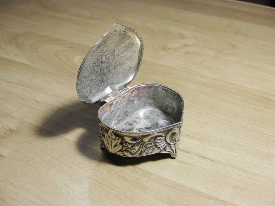 Шкатулка (Япония).