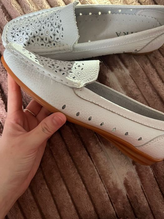 Обувь женская,продам