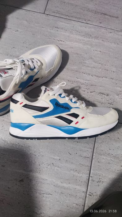 Reebok "Hexalite"