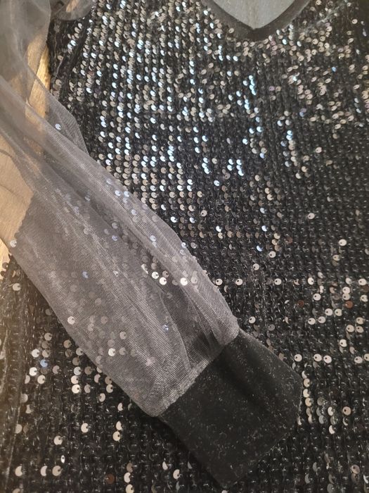 Rochie neagra paiete