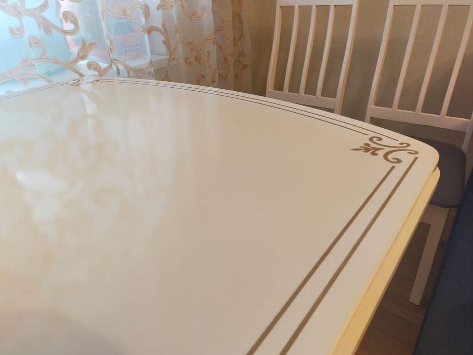 Продам новый стол