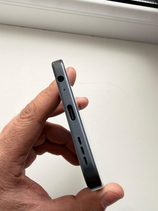 Продам телефон Techno Spark 40 Pro 16/256 GB
