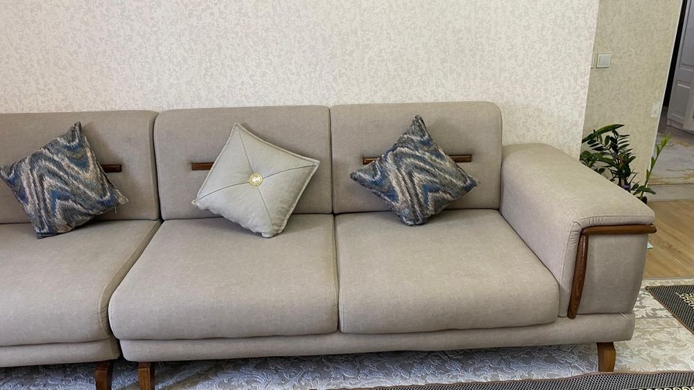 Диван в отличном состояни