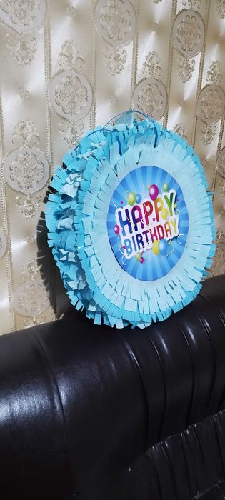 Изработвам пинята по избор на клиента.