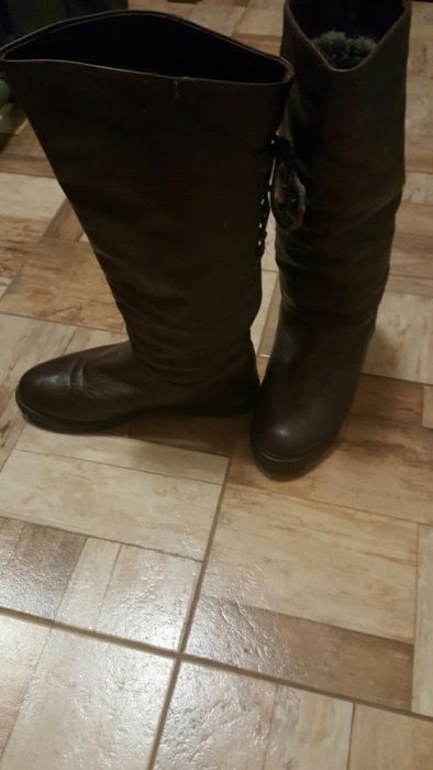 Кожени дамски ботуши