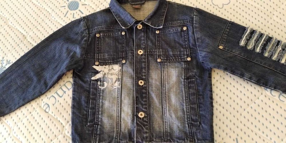 МНОГО запазени блузи ,  Дънки  по 8лв