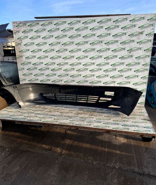 Bara fata Ford Fiesta a 4-a generatie