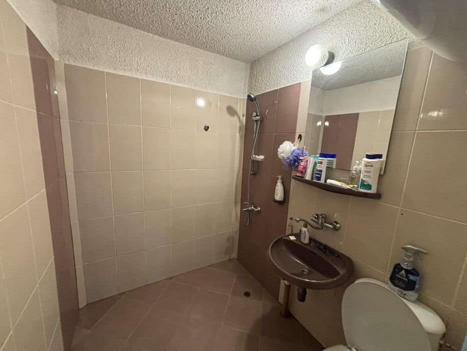 Продава се Тристаен апартамент в София, Левски - 83 кв.м за 2290 €/кв.м - Снимка #8