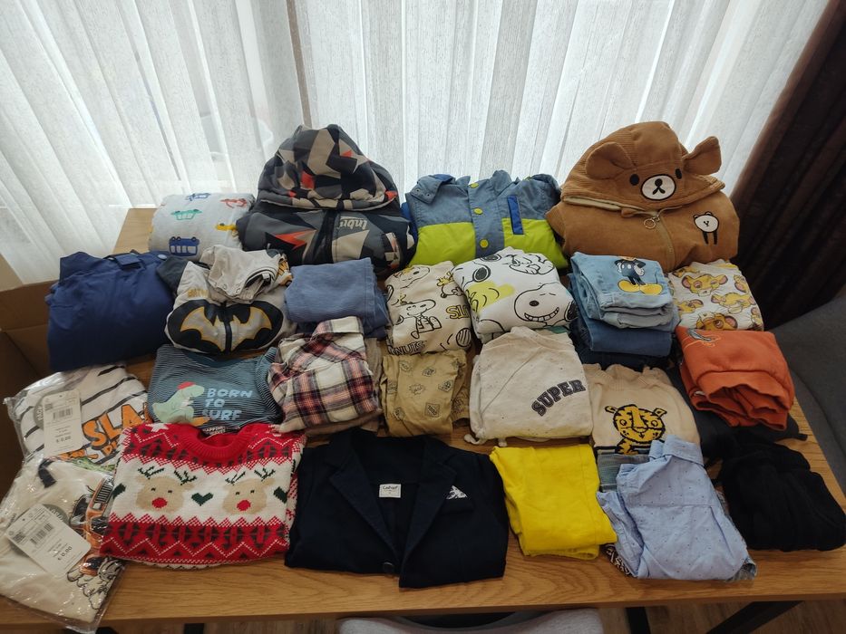 Продавам лот детски дрехи за момче
