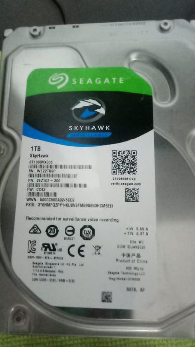 HDD Жёсткий диск SEAGATE 1ТБ